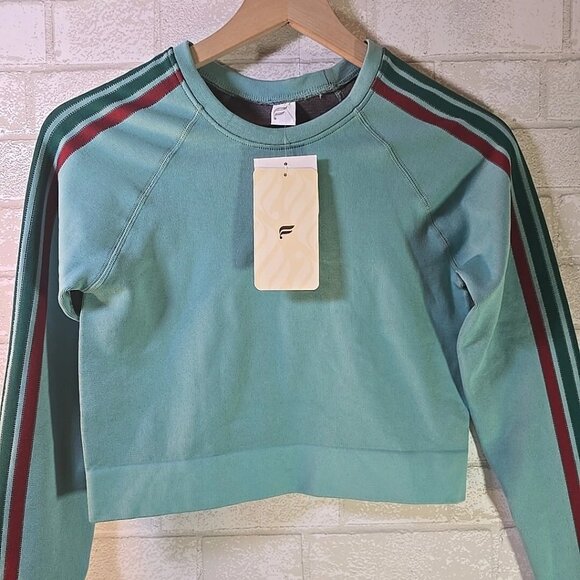 Fabletics Womens L Teal Crop Athletic Stretch w/ Contrast Retro Stripes NWT - Picture 4 of 6